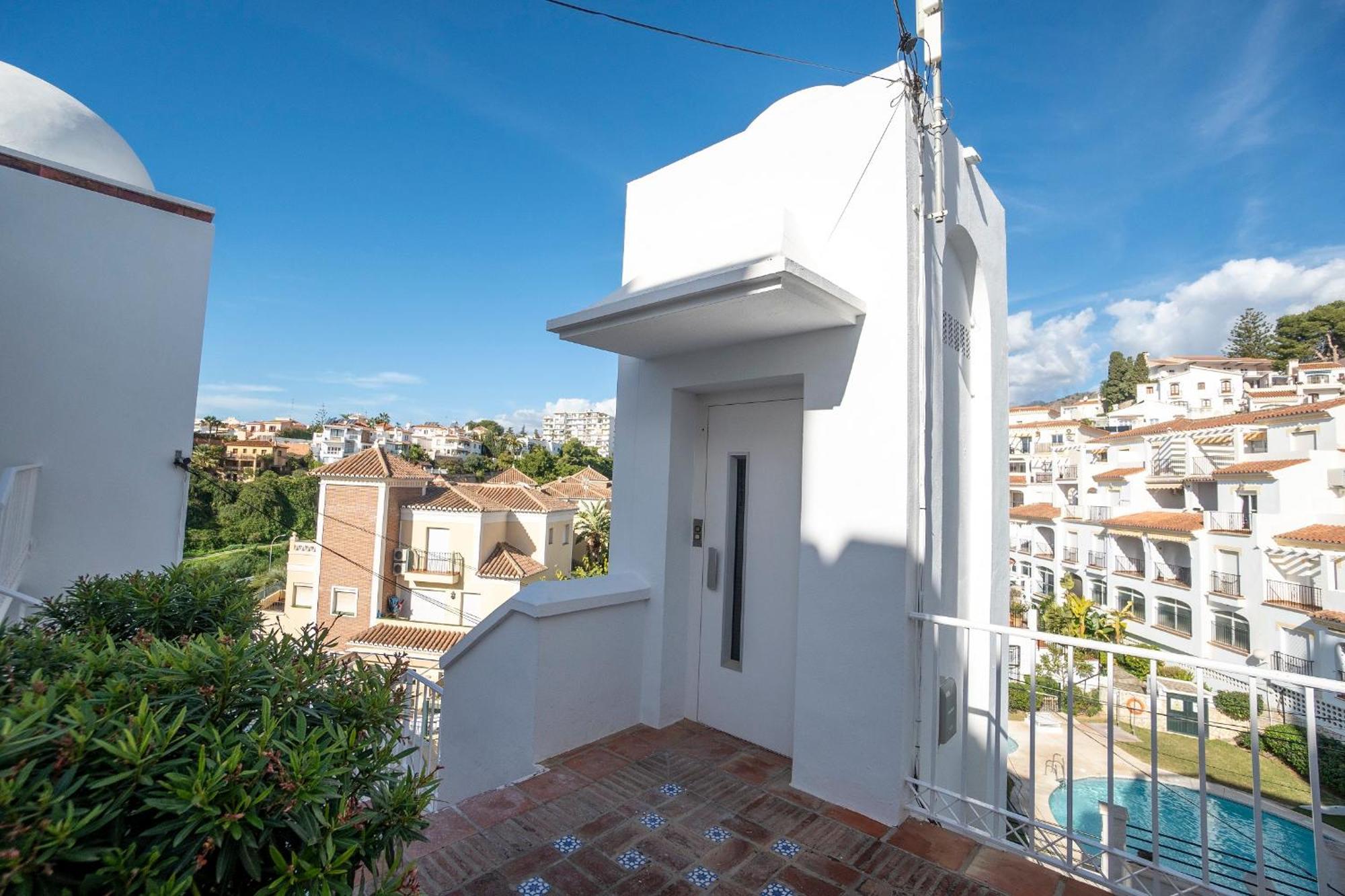 Residensol 13 Menyber Apartment Nerja Luaran gambar